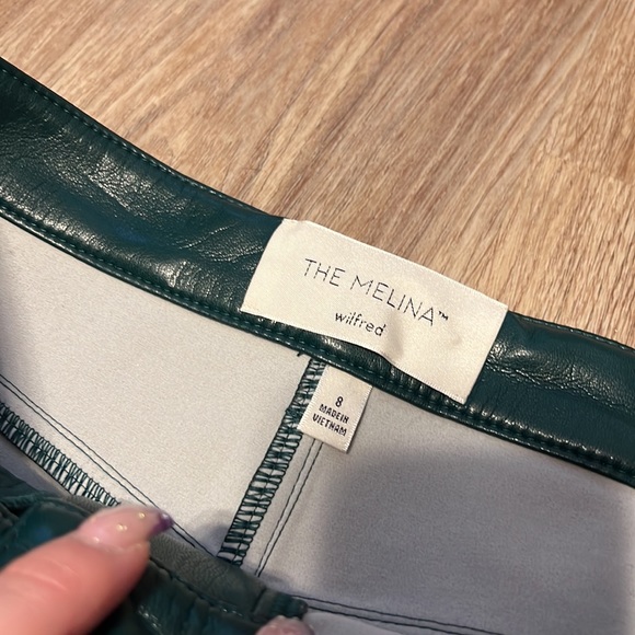 Aritzia Wilfred “The Melina” Faux Leather Pants in Aventurine Green - Picture 6 of 7